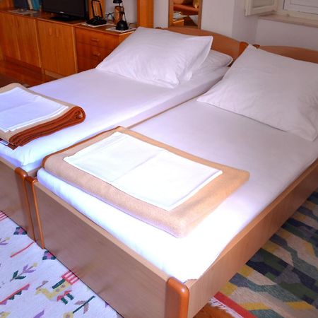 Apartment Divina Ragusa Bagian luar foto